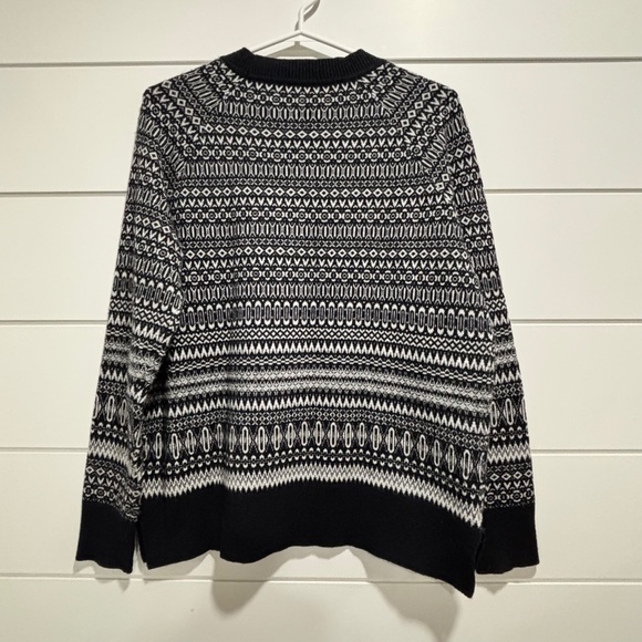Northern Reflections super soft crew neck sweater black and white pattern size M - Picture 3 of 16